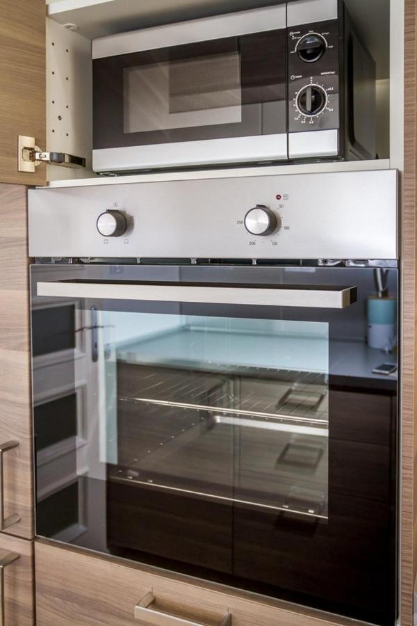 Stylish Apartment 5 Minutes Walk From City Center Prague Exterior photo